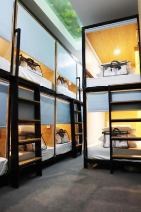 AMANGO HOSTEL
